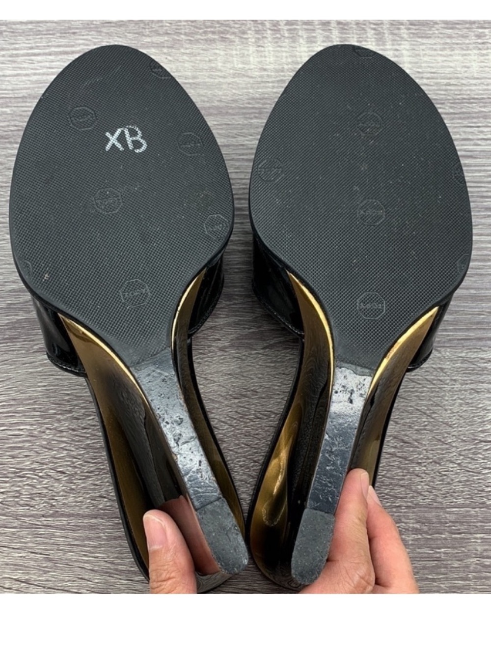 Stuart Weitzman Black Patent Leather Wedge Slide Sandals (Glossy).   7B. - Picture 10 of 10